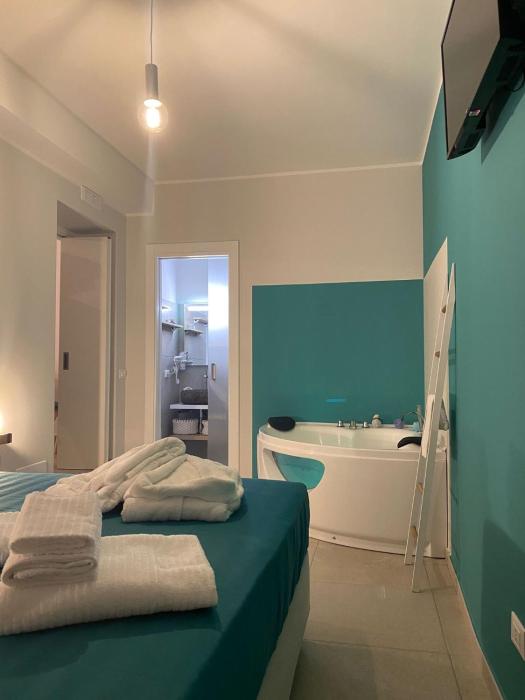 fiori catene tra le torri