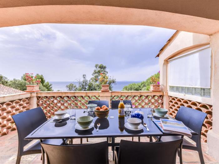 Holiday Home LOustalounet by Interhome