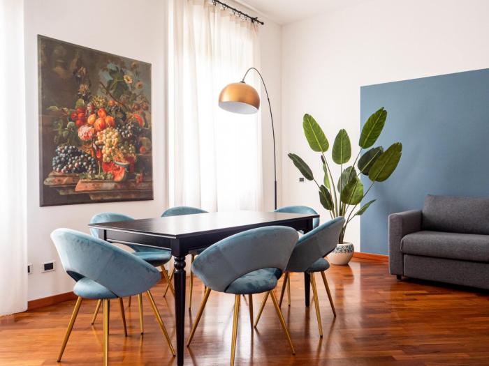 Two-bedroom apartment near Corso Indipendenza