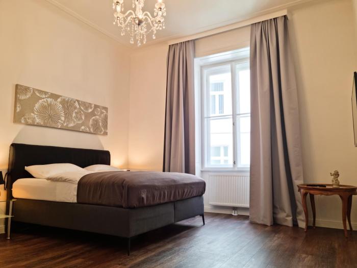 Pension Mozart - Newly Renovated