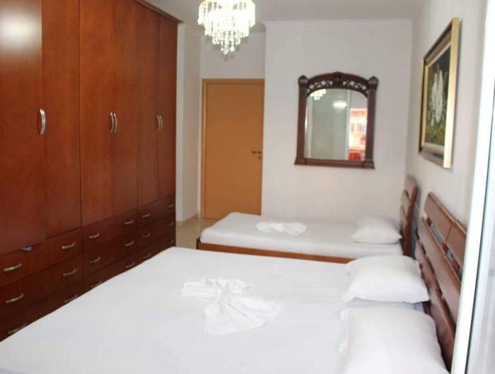 Haris Lungomare Apartament