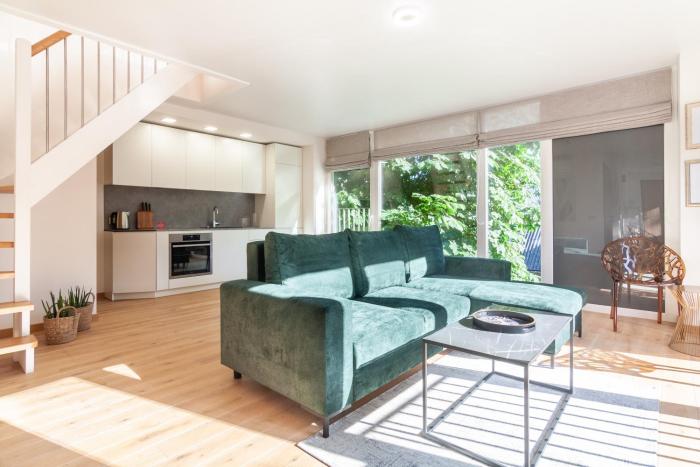 Happy Day Apartment, By Cohost