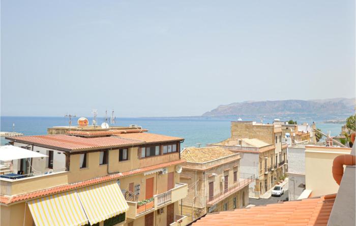 Beautiful Apartment In Balestrate