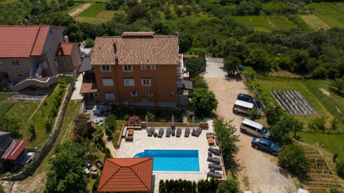 Apartment in Mundanije with Seaview, Terrace, Air condition, WIFI (3748-4)