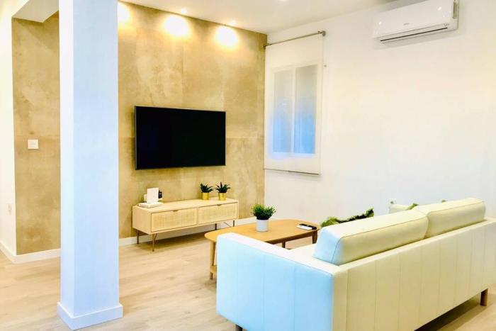 Andalucía I & balcony by ELE Apartments