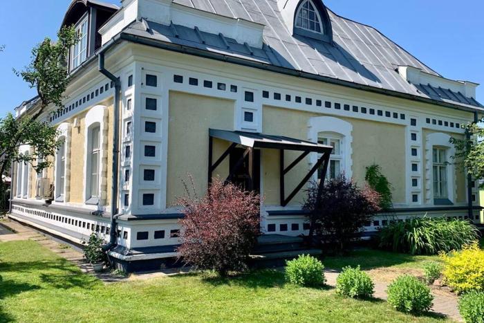 Suur-Posti 22 Garden apartment