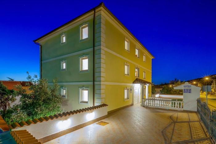 Crikvenica Apartment 16