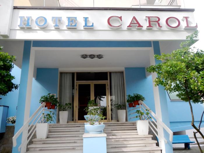 Hotel Carol