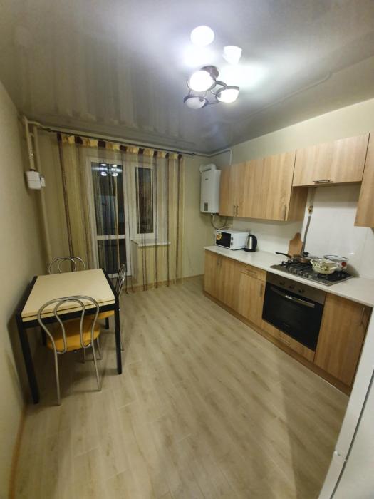 Арцеулова обласна лікарня, жд вокзал