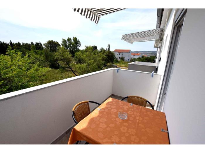 Apartments in Starigrad-Paklenica 35542