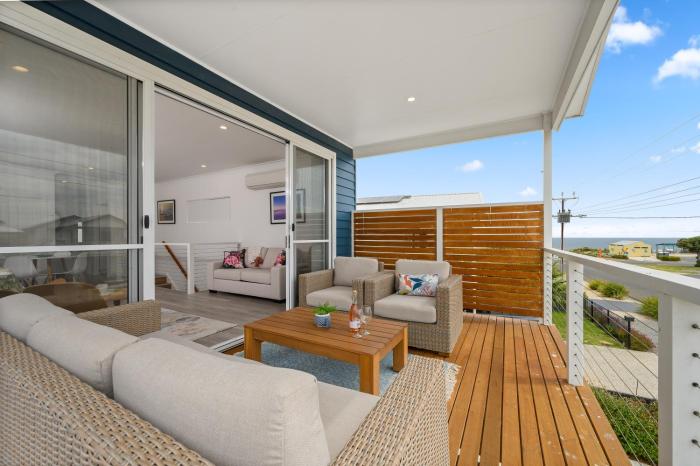 Zion By The Sea - Aldinga Beach - C21 SouthCoast Holidays