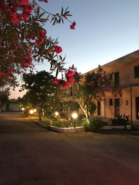 Banos Apartments and swimming pool