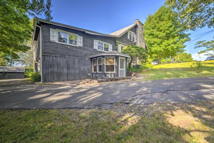 Rustic Dover Retreat w Porch - Walk to Boat Ramp!