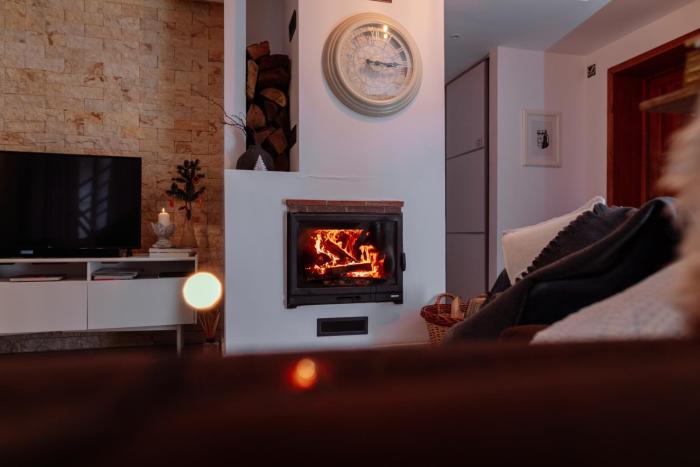 Casa Domestic, a modern guest house in the transylvanian countryside