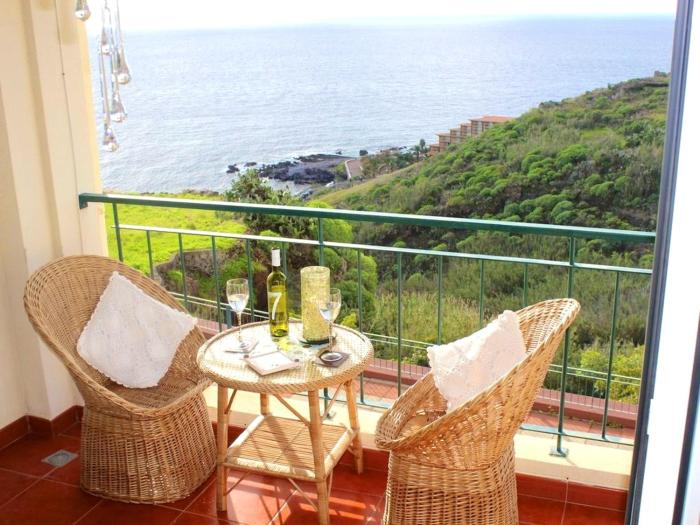 2 bedrooms appartement at Canico 200 m away from the beach with sea view furnished balcony and wifi