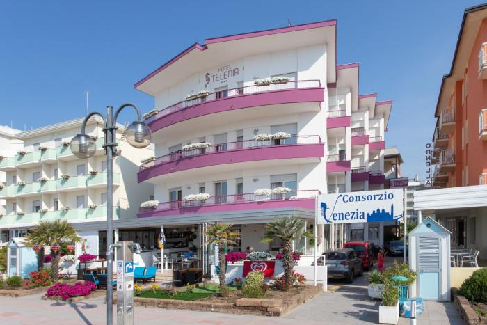 Hotel Telenia