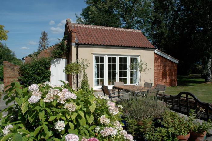 Field Cottage Bed and Breakfast