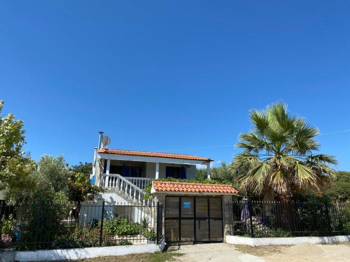 Ikidiki Beach Villa