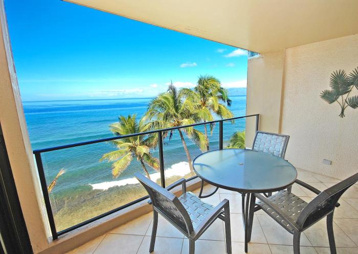 Mahana 604 Oceanfront 1BD 1BA condo