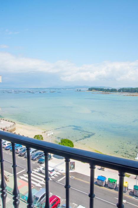 O Grove Centro con vistas a La Toja parking