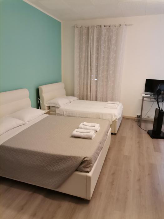 B&B Porto Vecchio ROOMS - Stazione Centrale Trieste