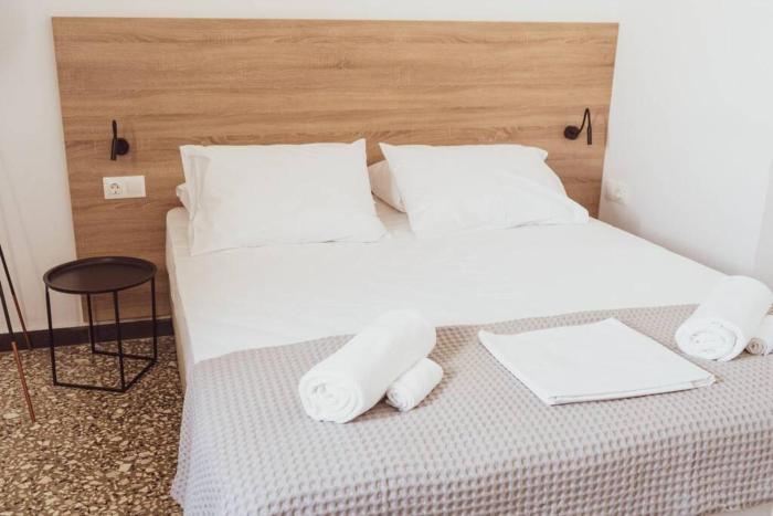 Sunny Downtown Appartment AC WiFi c1