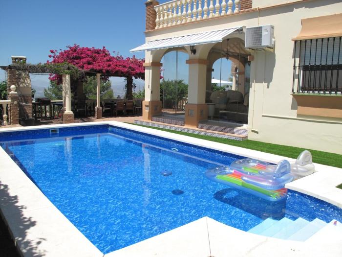 Alhaurin holiday villa