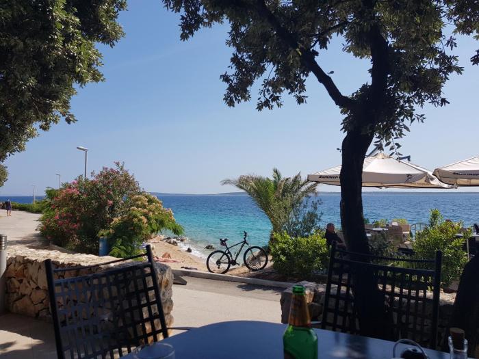 Apartments with parking - 80m from sea