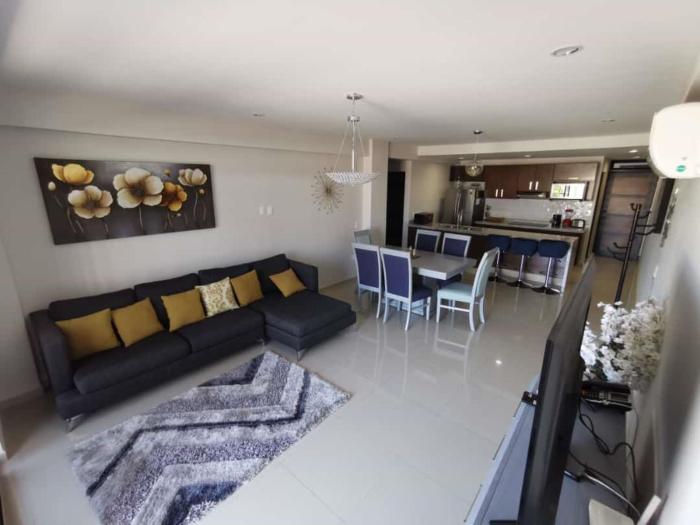 APARTAMENTO CON ALBERCA en Mazatlán