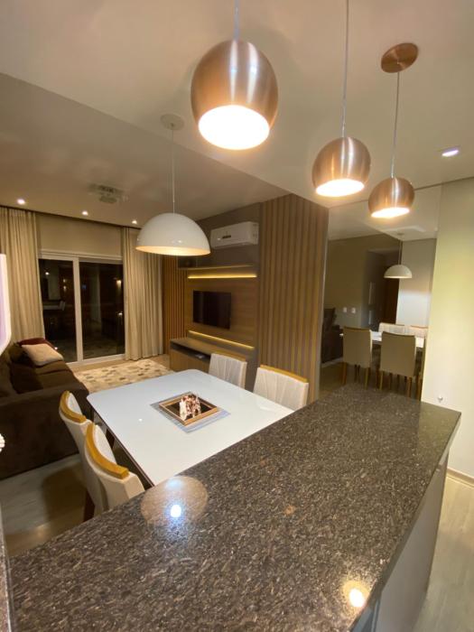 Excelente apto com infra em Gramado