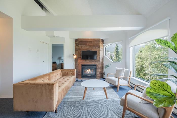 Marquise 608 by Outpost Whistler