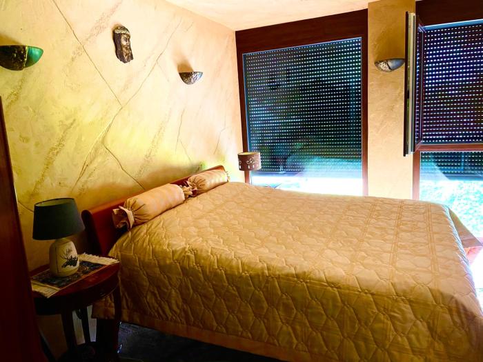 CENTRO Grand House