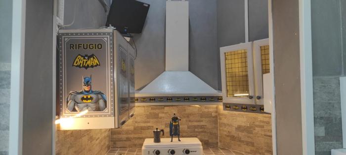 il Rifugio di Batman Airport Catania City