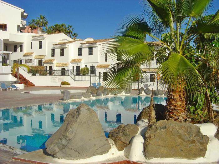 Remarkable 2 Bed House in Chayofa with Pool