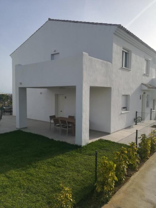 CASA ROMPEOLAS Atlanterra