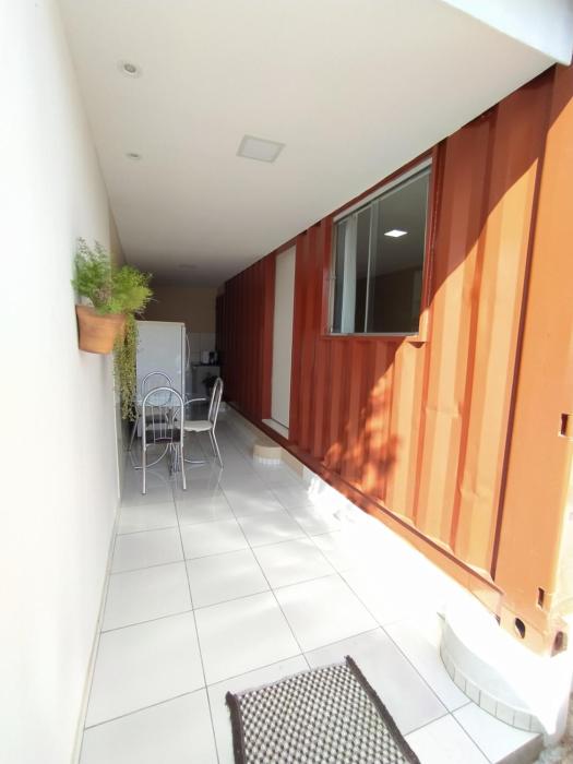 Container LB com garagem para carros de até 4,5M