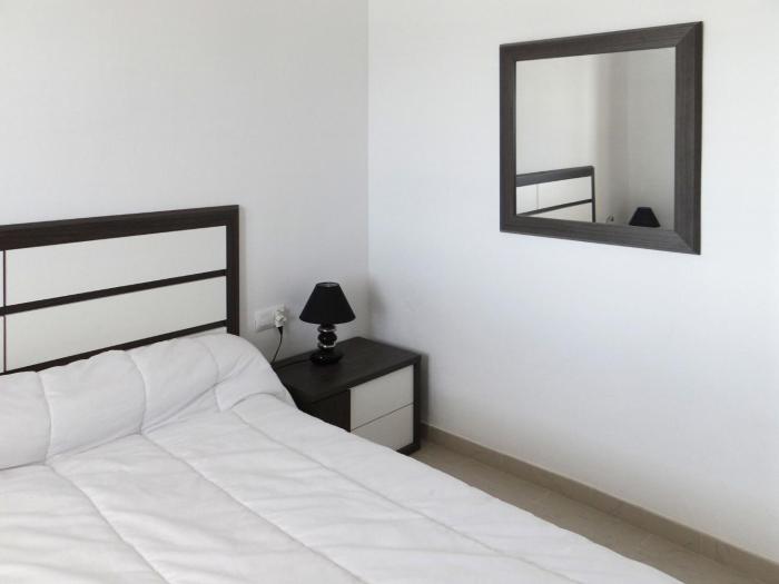 Modern apartment with sea view in Cambrils