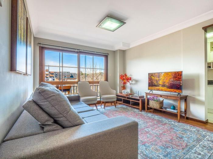 400 metros, Rua Coberta Centro - Villa Di Pietro 305