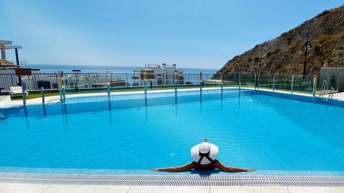 SUPER SIX - Brand New Seaview in Costa Del Sol