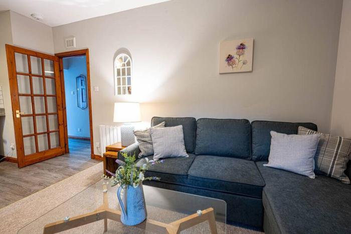 Cozy Town Centre Apartment