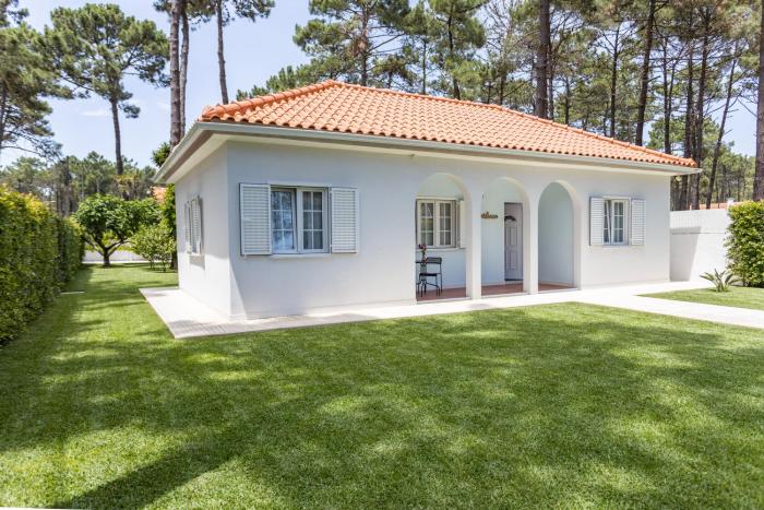 CASA AROEIRA - Beach bungalow near Lisbon