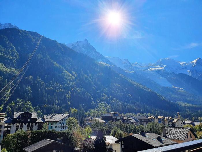 Duplex avec sauna et vue Mont Blanc au centre de Chamonix