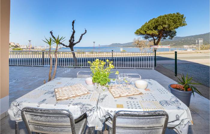 1 Bedroom Lovely Apartment In Propriano