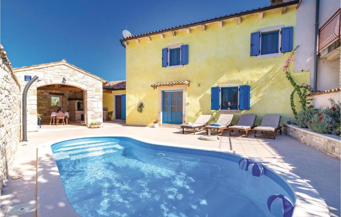 Holiday Home Barban 67 With Outdoor Swimmingpool