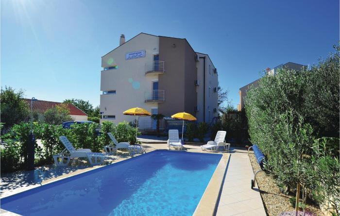 Awesome Apartment In Bibinje With Wifi, 1 Bedrooms And Outdoor Swimming Pool