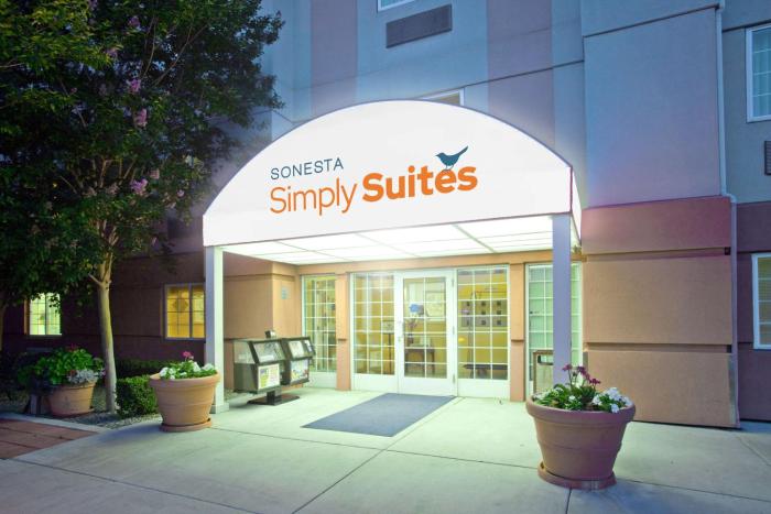Sonesta Simply Suites Garden Grove Anaheim
