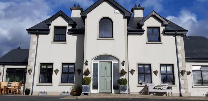 Safe Haven - Luxury Family Accommodation