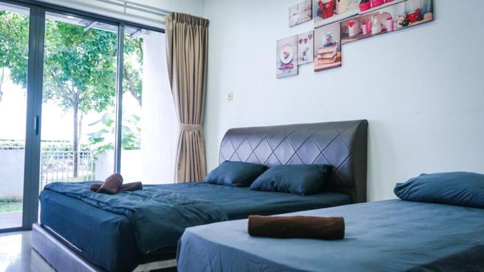 Budget Loft B Imago Garden Studio no parking provided