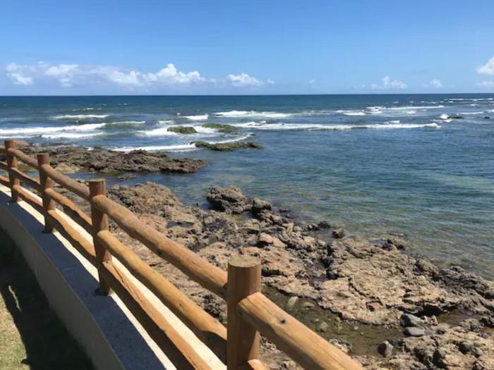 Apartamento em frente a Praia da Pituba Salvador