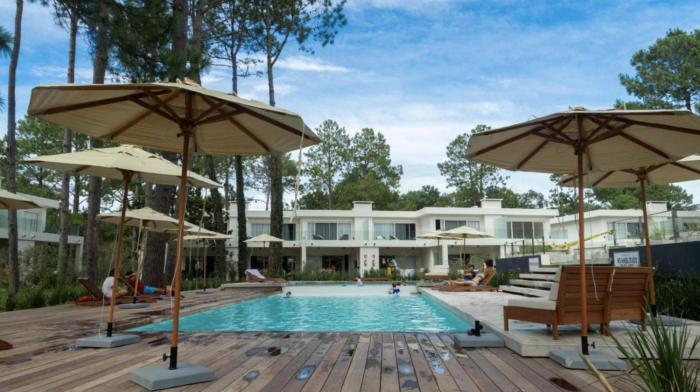 GARDENS VIEW DUPLEX CON PARRILERO y CRYSTAL BEACH